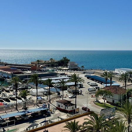 Beachfront Apartment With Terrace And Seaviews 푸엔히롤라 외부 사진